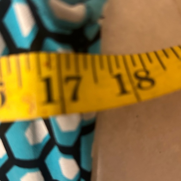 Worthington Turquoise Black Stretch Blouse Women’s Size Medium Short sleeve top - Picture 9 of 9